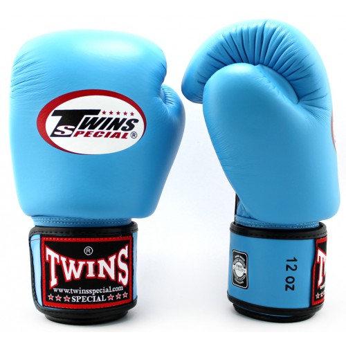 Боксерские перчатки Twins Special (BGVL-3 light blue)